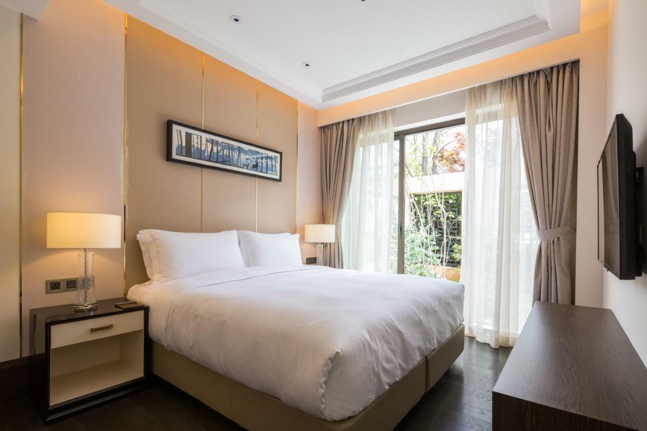 Howard Johnson Jinlin Plaza Lijiang Lijiang  Esterno foto