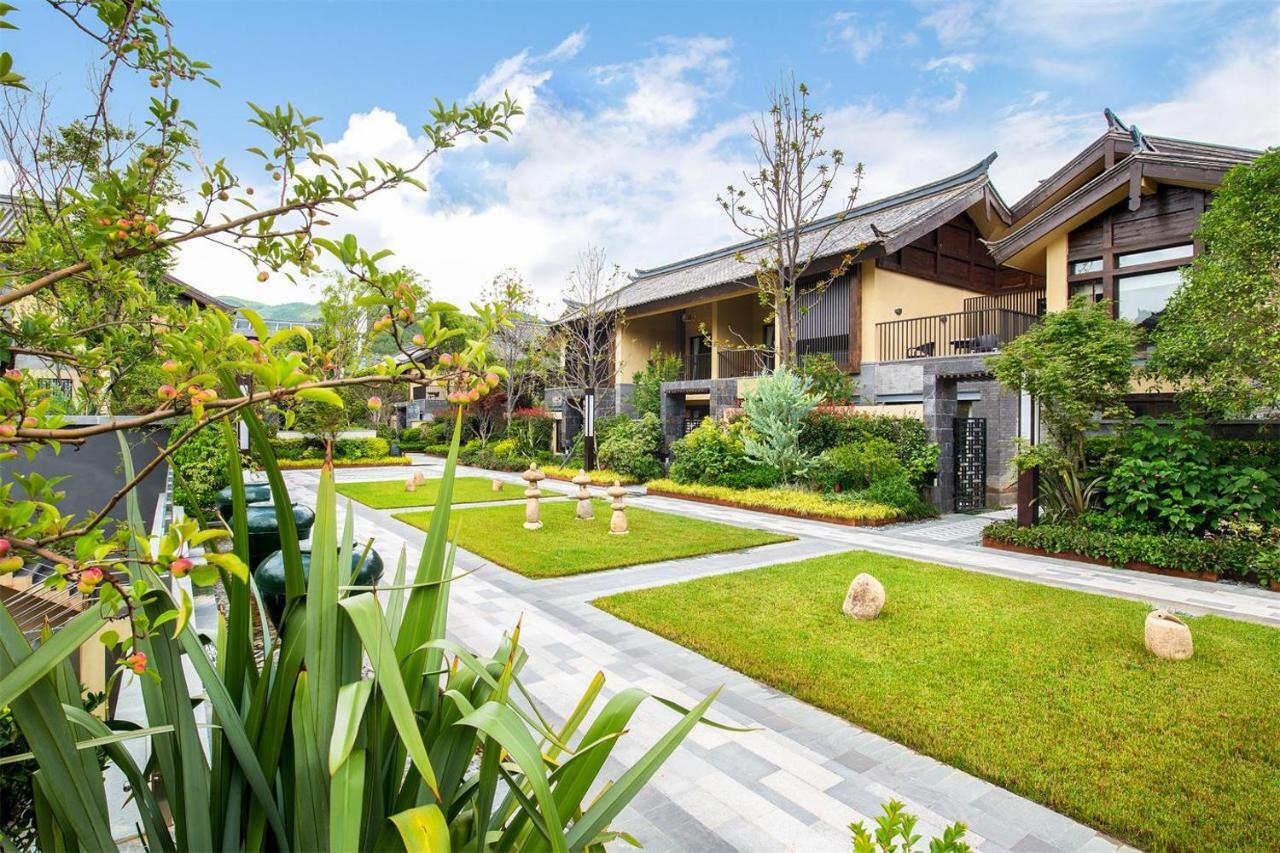 Howard Johnson Jinlin Plaza Lijiang Lijiang  Esterno foto